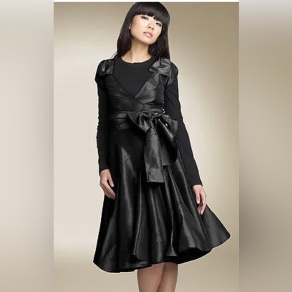 Diane von Furstenberg Sue Park Silk‎ Taffeta Dress DVF Sz 4 wrap Black bow